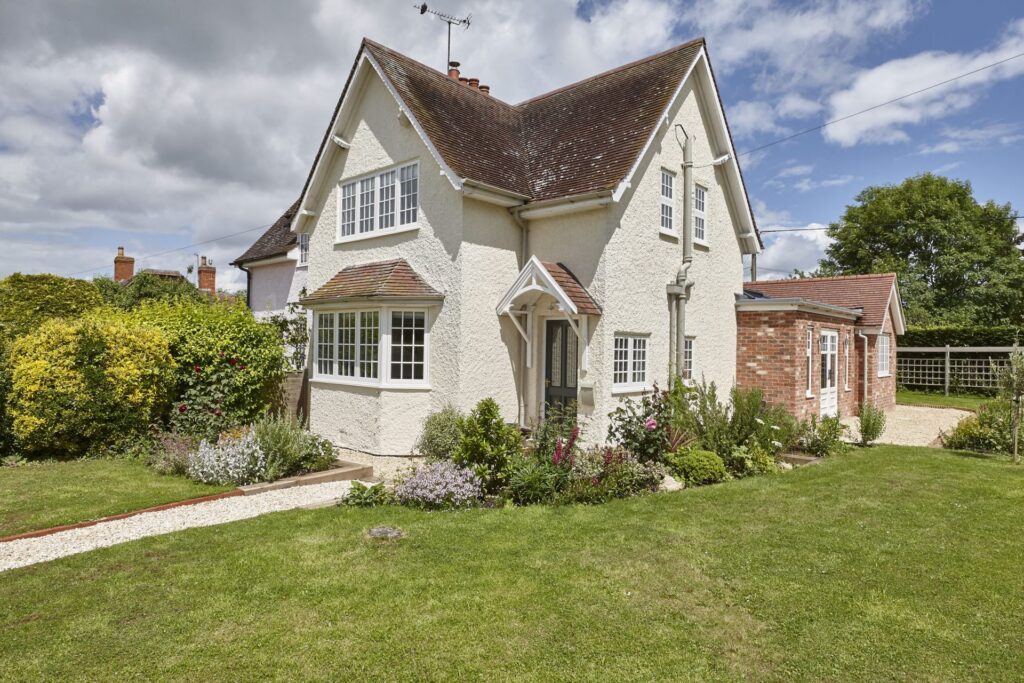 Double Glazing Basingstoke Reading Hampshire Installers Glazed doors Alton Winchester Whitchurch Surrey Berkshire Conservatories